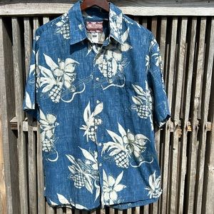 Vintage 80s/90s RJC Hawaii
Reverse Print Pineapple Ukulele
Aloha Shirt Men's XL